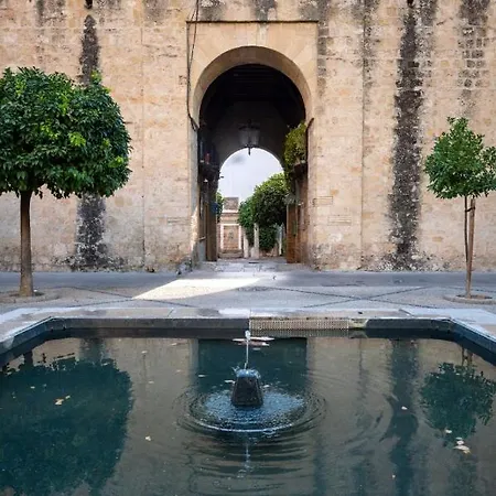 Puerta De La Luna 2*