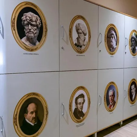 Puerta De La Luna Cordoba